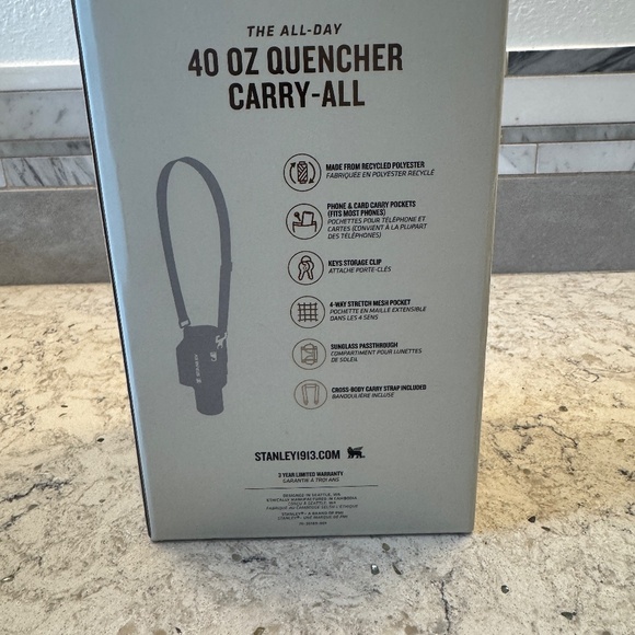NWT Stanley All Day 40 oz Quencher Carry-All accessory designed to hold Tumbler - Picture 7 of 10